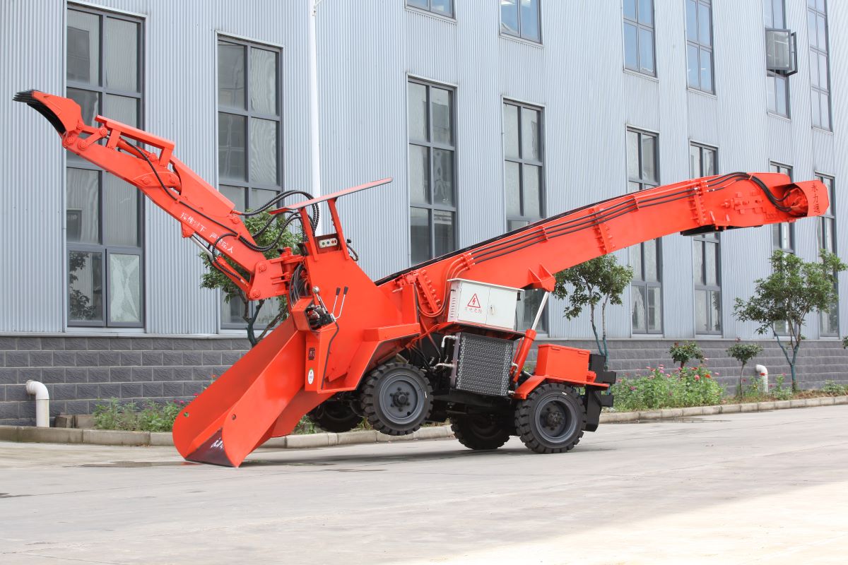 小廠小型扒渣機(jī)便宜但愛壞？永力通電動(dòng)扒渣機(jī)用質(zhì)量說話