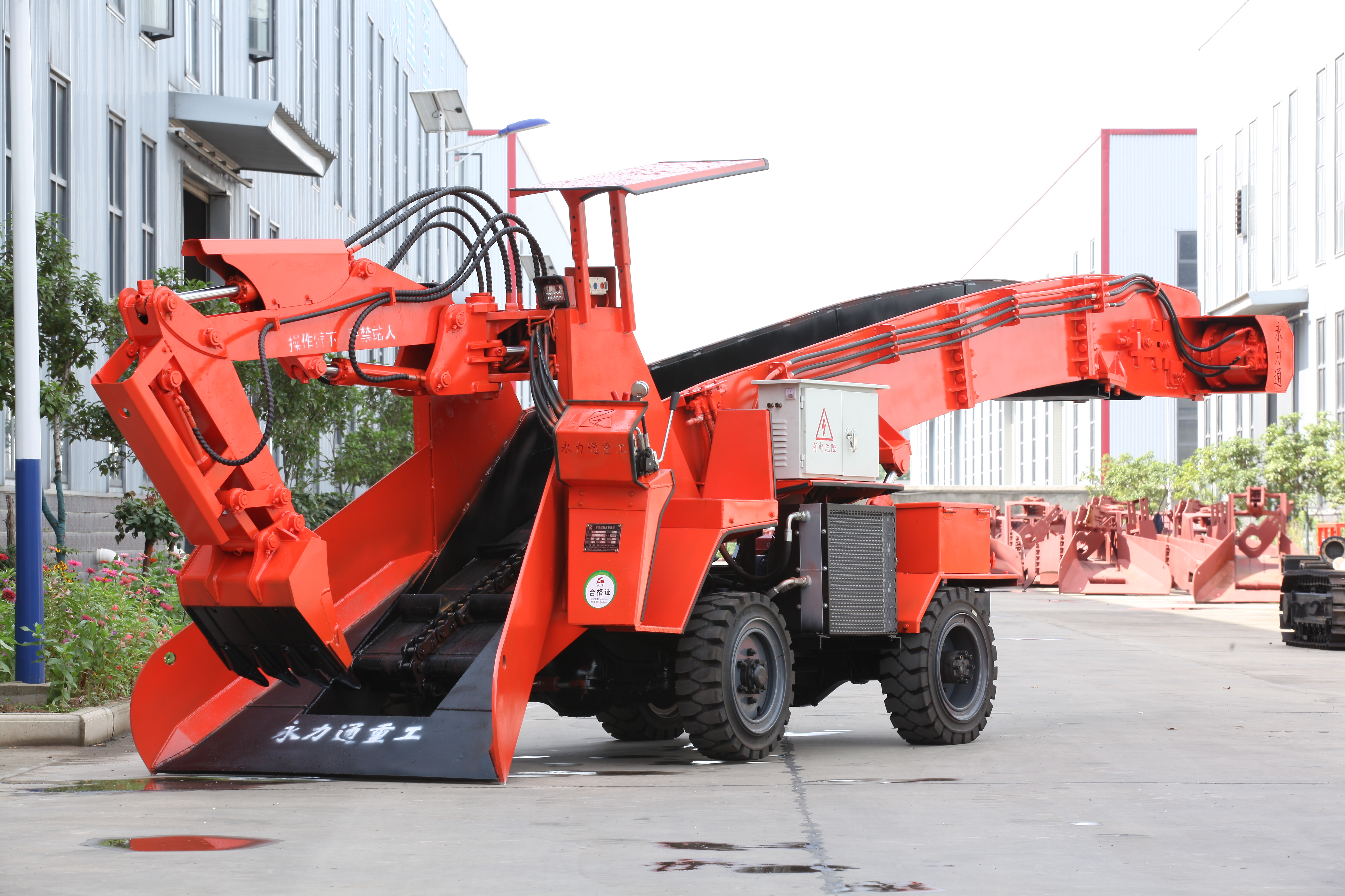 3米以上大巷道，永力通150型扒渣機(jī)效率翻倍